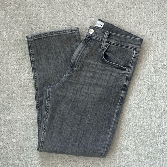 ZARA Gray Women’s Mid-Rise Straight Leg Jeans - Picture 1 of 6